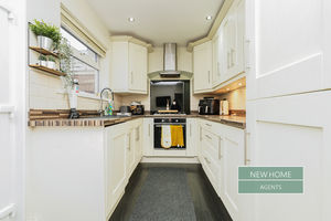 Photo 16- click for photo gallery